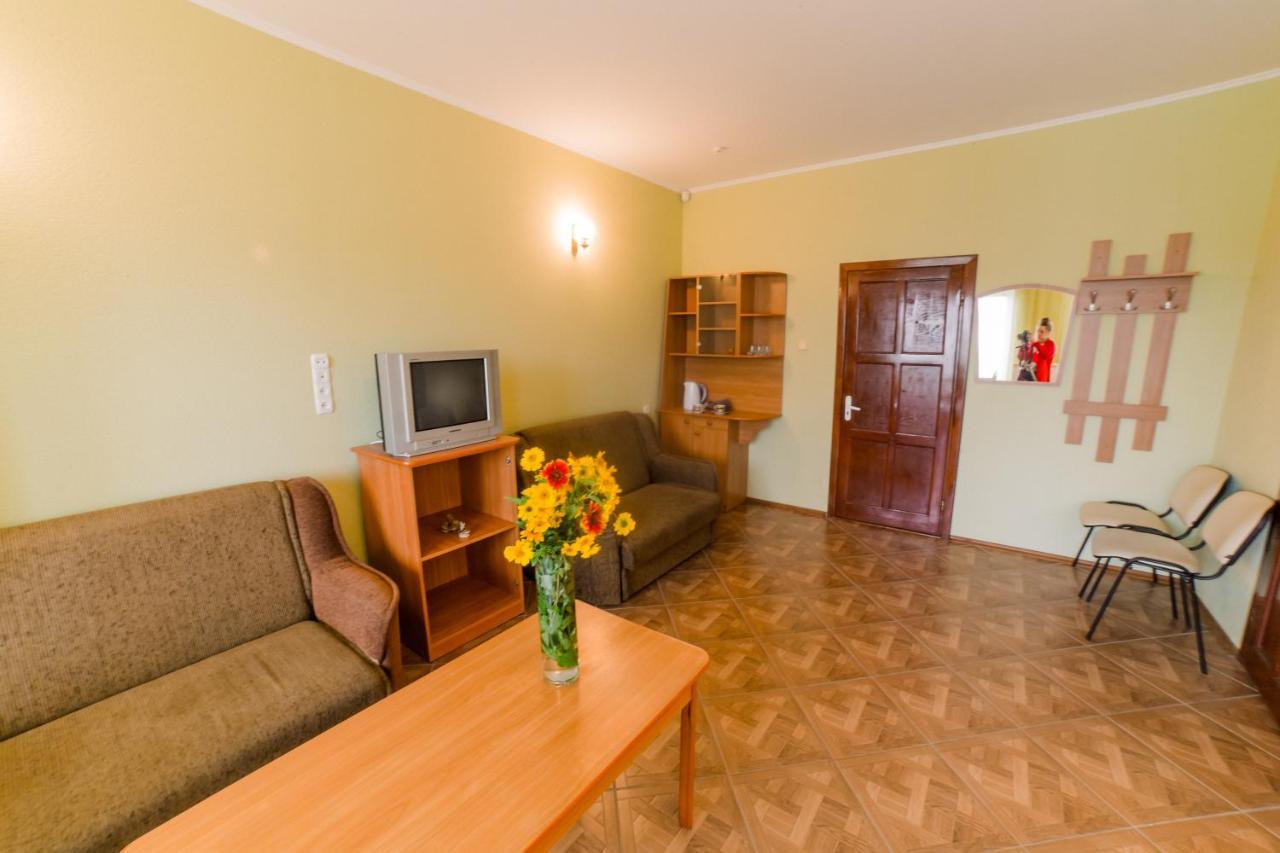 Отель Мелиоратор-Юг Kobleve Exterior foto