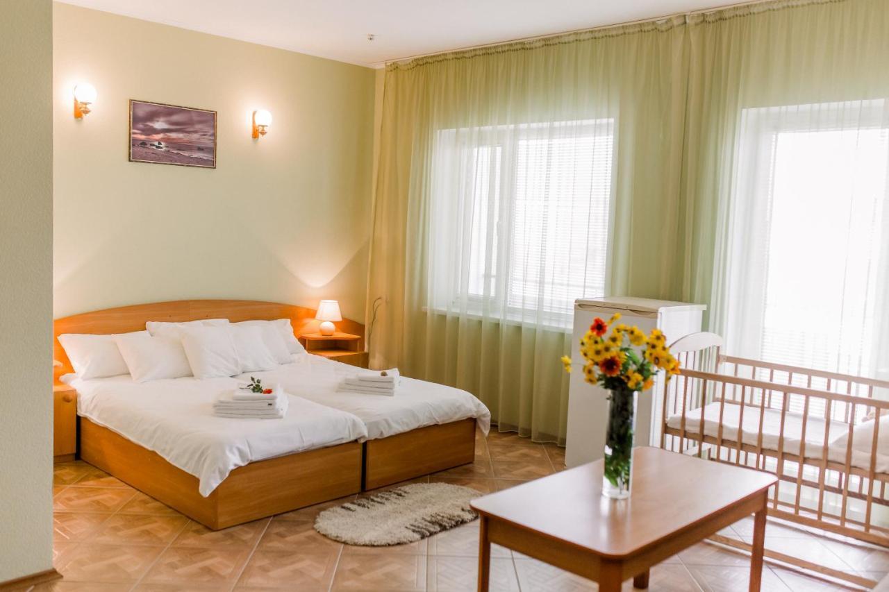 Отель Мелиоратор-Юг Kobleve Exterior foto